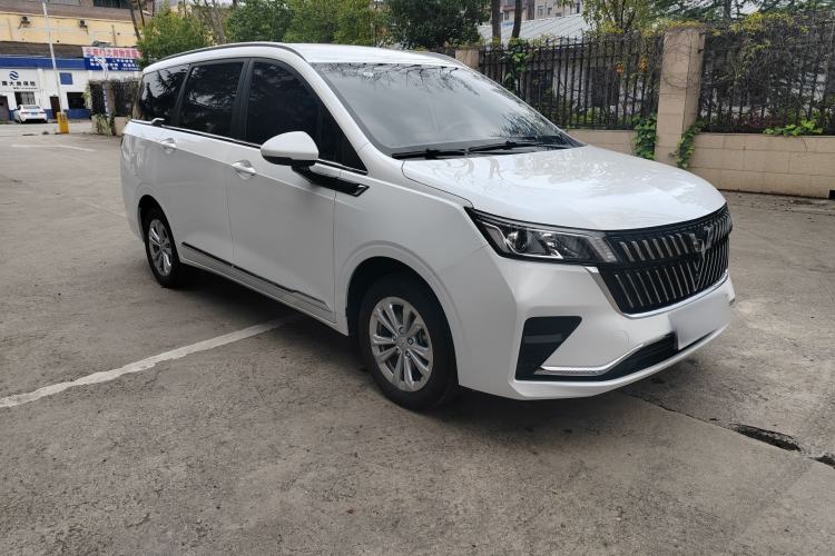 Used Wuling Jiachen 2022 1.5T Manual Comfort & Dynamic Version
