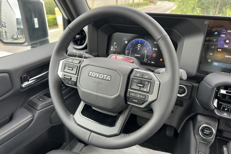 Used Toyota Prado 2025 2.4T All-Weather TX Version 5 Seats