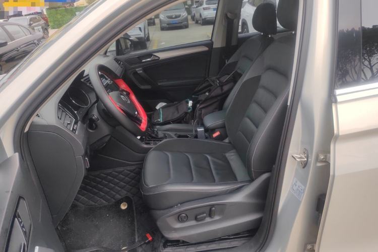 Used Volkswagen Tiguan L 2017 330TSI Automatic Two-Wheel Drive Luxury Edition
