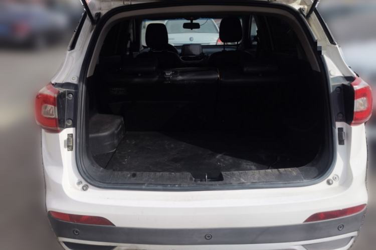 Used Baojun 510 2017 1.5L Automatic Luxury Model Trunk