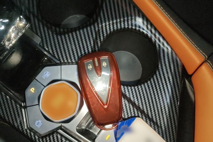 Used Changan UNI-V 2022 1.5T Smart Navigation Version