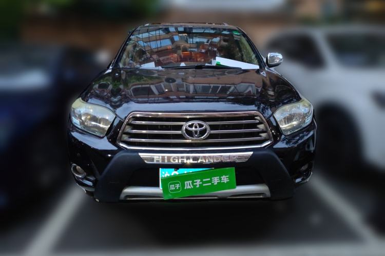 Used Toyota Highlander 2011 2.7L Two-Wheel Drive 7-Seater Luxury Edition Front