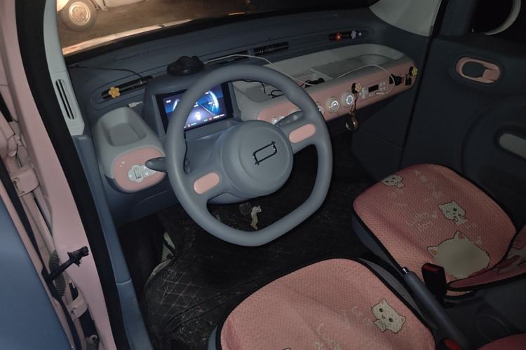 Used Bestune Pony 2024 170km Vitality Horse Center Console