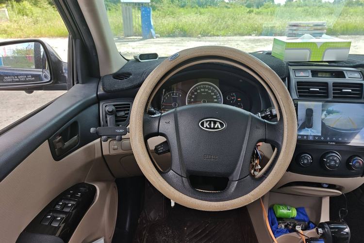 Used Kia Sportage 2012 2.0L Automatic Two-Wheel Drive GL Trim Steering Wheel