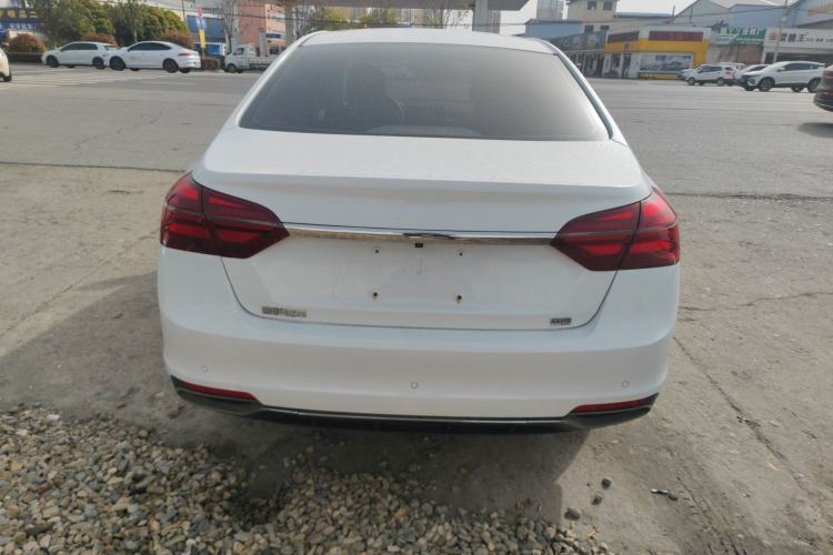 Used Geely Auto Emgrand 2019 Leading Edition 1.5L CVT Luxury Model China VI Standard