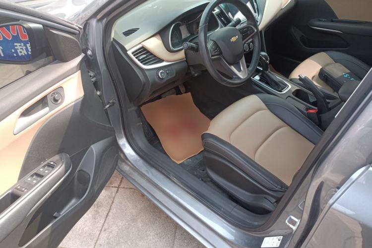 Used Chevrolet Monza 2021 320 Automatic Enjoyment Sunroof Edition