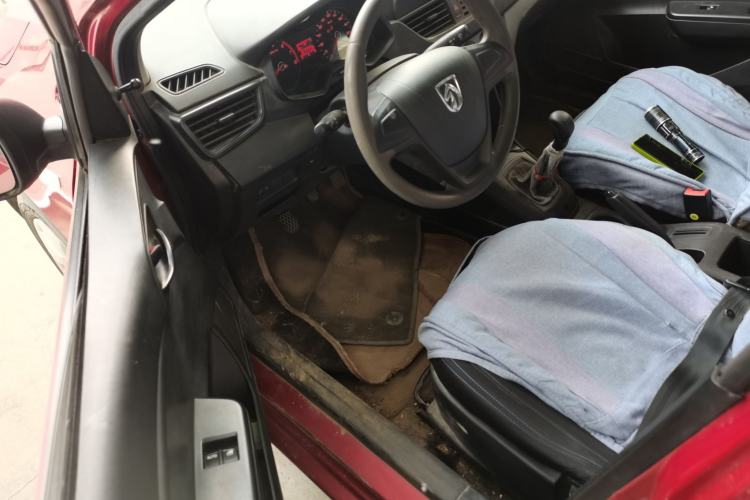 Used Baojun 310 2016 1.2L Manual Value Edition Driver Seat