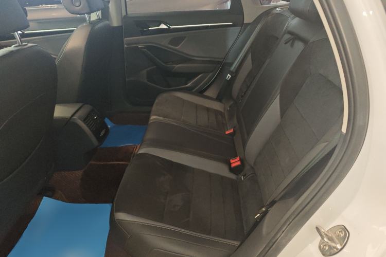 Used Volkswagen Sagitar 2020 280TSI DSG Luxury Version China VI Standard Left Rear Seat