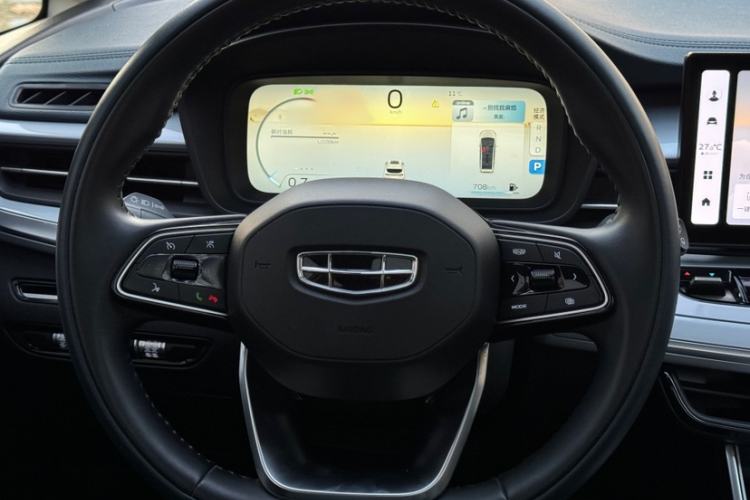 Used Geely Auto Jiajie 2023 Geely Jiaji L 1.5TD DCT Luxury Model