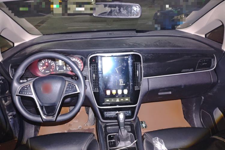 Used BYD Song MAX 2017 1.5T Automatic Smart Connect Elite 7-Seater
