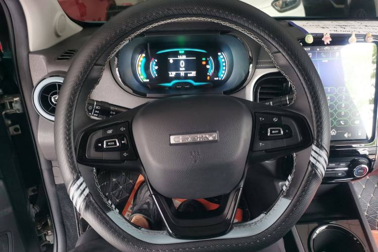 Used Chery New Energy Little Ant 2022 Revised Version Sweet Pink Edition Half-Sugar Version Lithium Iron Phosphate 30.7 kWh 30 kW 301 km
