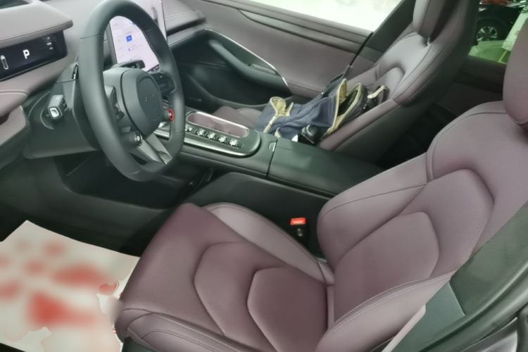 Used Xiaomi Auto SU7 2024 Four-Wheel Drive Ultra-Long Range Advanced Intelligent Driving Max Edition Left Front Seat