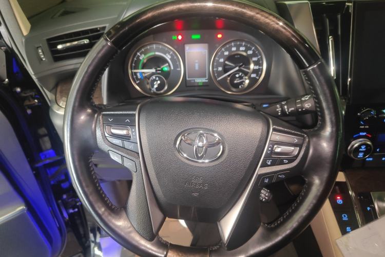 Used Toyota Vellfire 2021 Crown Dual-Engine 2.5L HV Prestige Edition Steering Wheel
