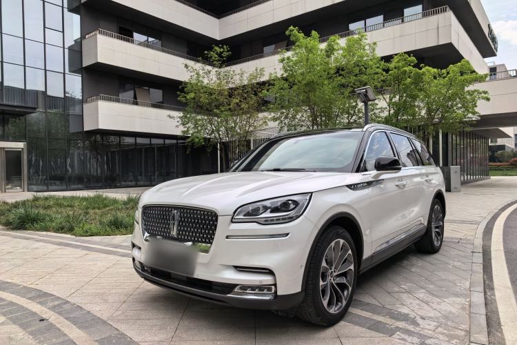Used Lincoln Aviator 2020 3.0T V6 All-Wheel Drive Executive Version
