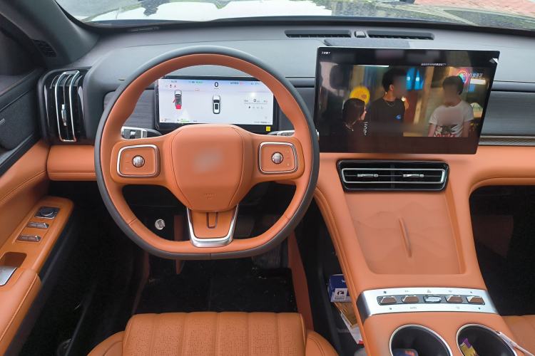 Used JETOUR Shanhai L7 Plus 2025 Model 121km Comfort 5-seater Steering Wheel