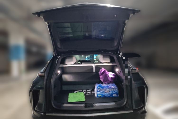 Used Cadillac LYRIQ 2022 Rear-Drive Long-Range Luxury Edition Trunk