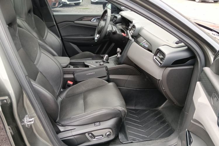 Used Lynk & Co 03 2021 2.0TD Automatic Trendy Champion Edition Right Front Seat