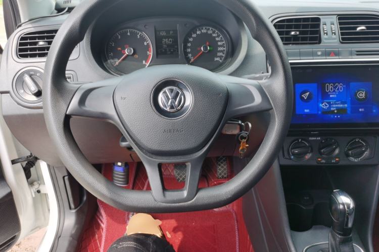 Used Volkswagen Polo 2018 1.5L Automatic Advanced Driving Model Center Console