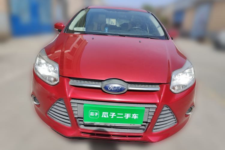 Used Ford Focus 2012 Hatchback 1.6L Manual Fashion Edition
