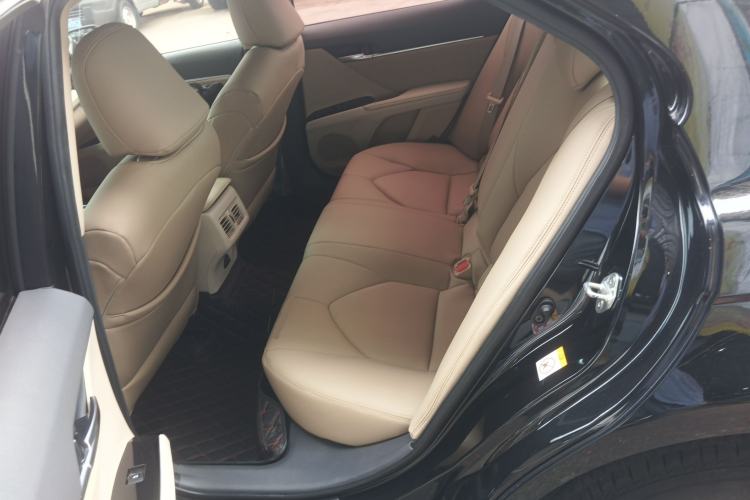 Used Toyota Camry 2018 2.0E Elite Edition