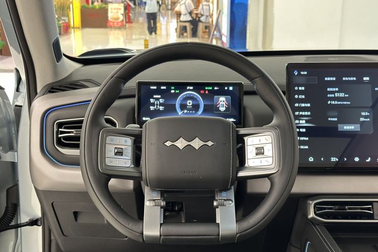 Used Formula Leopard Titanium 3 2025 501KM All-Wheel Drive Intelligent Driving Ultra Version
