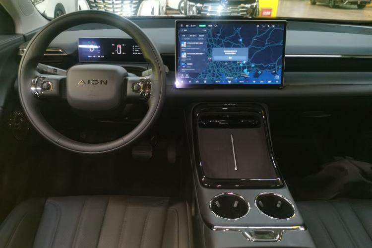 Used AION V 2026 Model Aion Tyrannosaurus Family Edition 650 Zhi Zun Edition Center Console