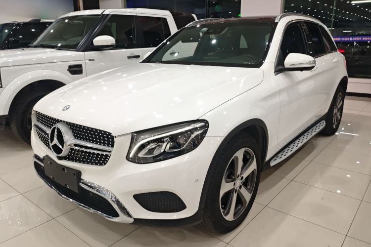 Used Mercedes-Benz GLC 2016 GLC 260 4MATIC Luxury Model