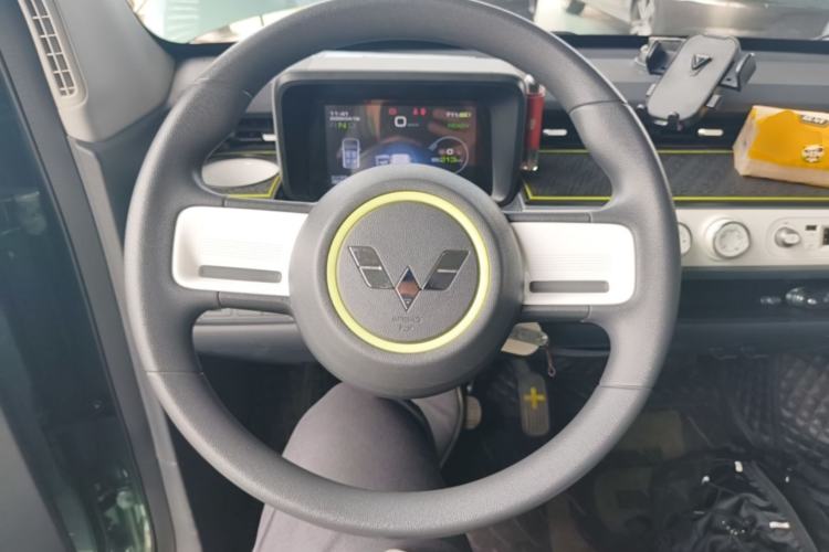 Used Wuling Hongguang MINIEV 2022 GAMEBOY 300km Enthusiast Model with Lithium Iron Phosphate