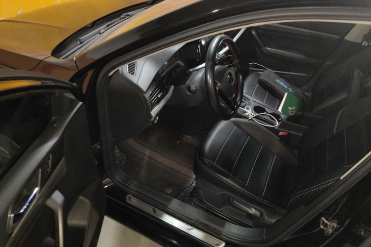 Used Volkswagen Lavida 2021 280TSI DSG Comfort Edition
