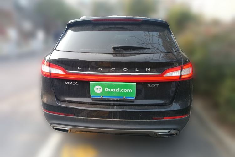 Used Lincoln MKX 2017 2.0T Two-Wheel Drive Deluxe Edition