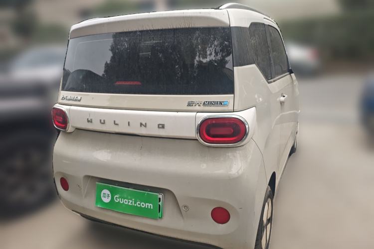 Used Wuling Hongguang MINIEV 2024 3rd Generation 215km Advanced Version Rear Right 45 Deg