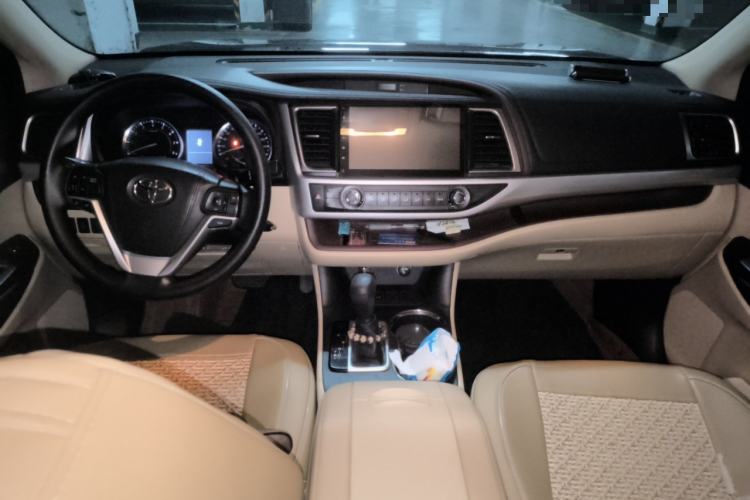 Used Toyota Highlander 2015 2.0T Two-Wheel Drive Elite Edition 5 Seats
