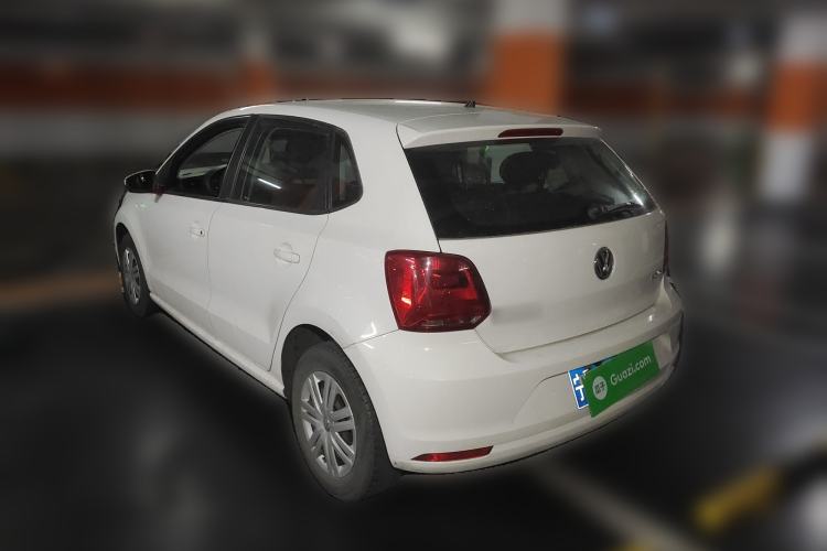 Used Volkswagen Polo 2014 1.4L Manual Fashion Edition
