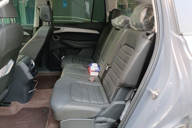 Used Volkswagen Talagon 2022 380TSI All-Wheel-Drive Luxury Prestige Pro 7-Seater Left Rear Seat