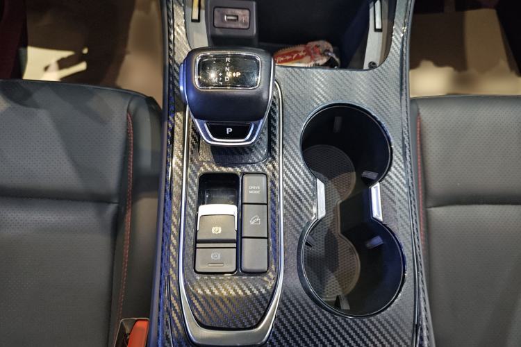 Used FORTHING T5 EVO 2021 1.5TD DCT Diamond Edition Gear Lever