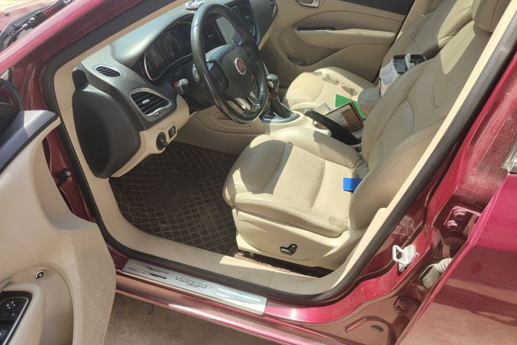 Used Fiat Viaggio 2012 1.4T Automatic Jingxiang Edition Driver Seat