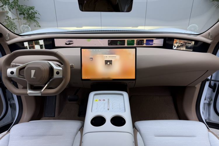 Used Avatr 07 2024 Ultra Range-Extended Four-Wheel Drive
