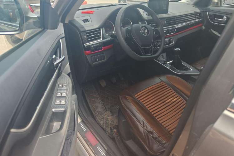 Used FORTHING T5 2020 1.6L Manual Comfort Model China VI Standard
