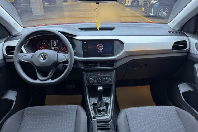 Used Volkswagen Tacqua 2020 1.5L Automatic Shang Interior 1