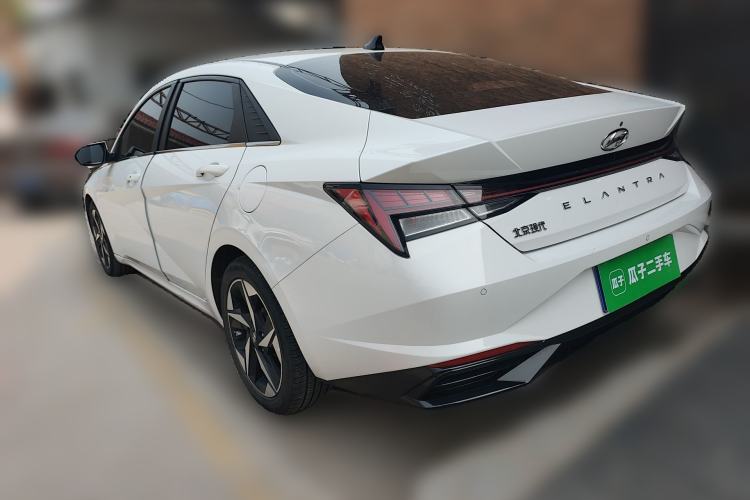 Used Hyundai Elantra 2022 1.5L CVT LUX Prestige Edition
