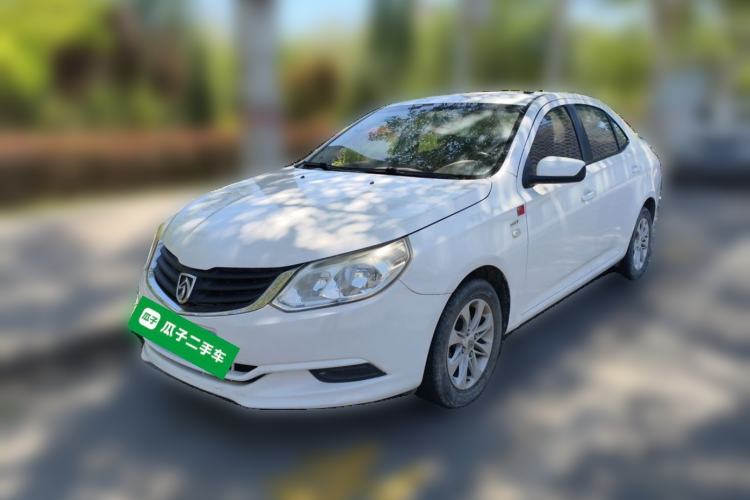 Used Baojun 630 2014 1.5L manual standard version Guazi used car, China used car export, Used car for sale, Used  cars, Cheapest cars for sale
