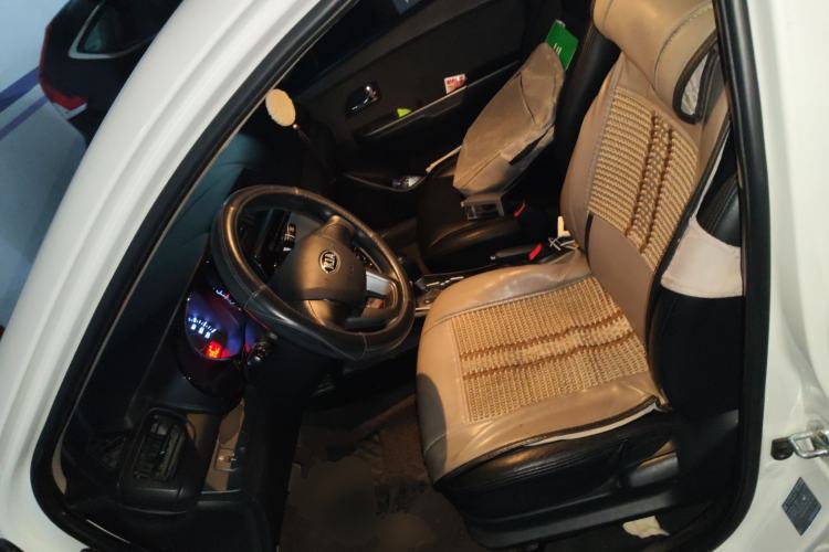 Used Kia K2 2012 Sedan 1.4L Automatic GLS Commemorative Edition
