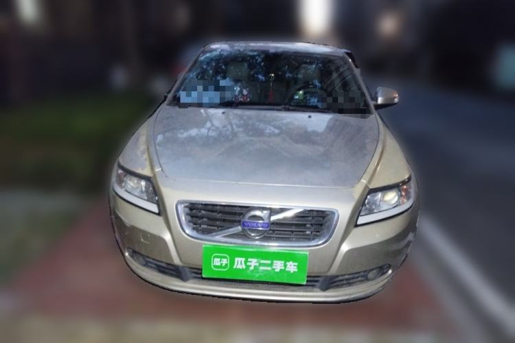 Used Volvo S40 2011 2.0L Automatic ZhiShang Edition Front