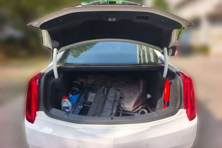 Used Cadillac XTS 2014 28T Comfort Version
