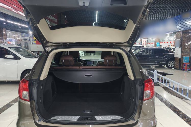 Used Buick Envision 2016 20T Two-Wheel-Drive Elite Model
