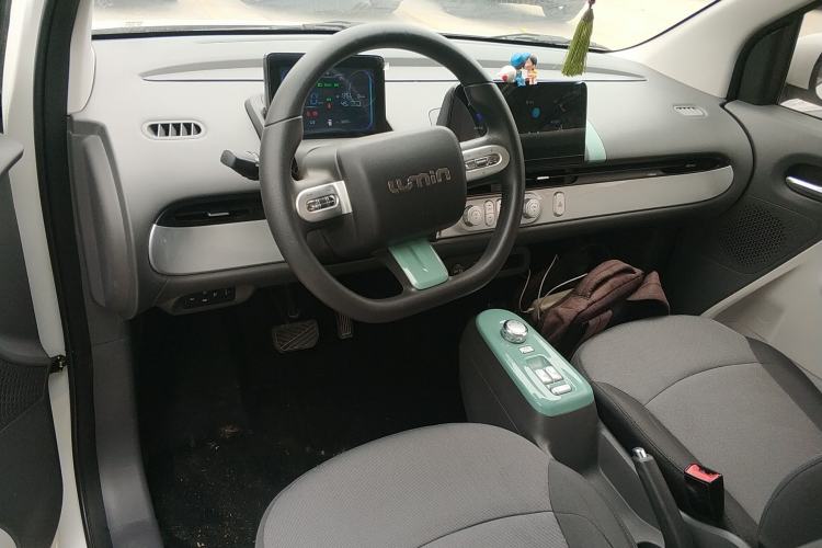 Used CHANGAN NEVO Lumin 2023 301km Honey Dew Edition Center Console