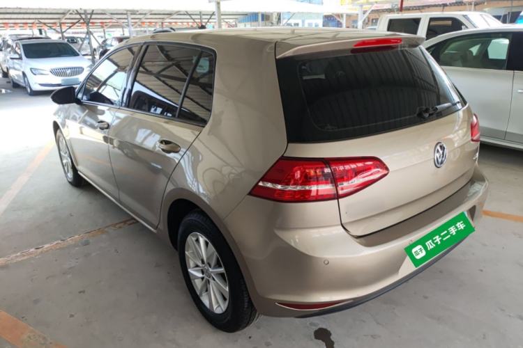 Used Volkswagen Golf 2016 1.6L Automatic Fashion Model Rear Left 45 Deg