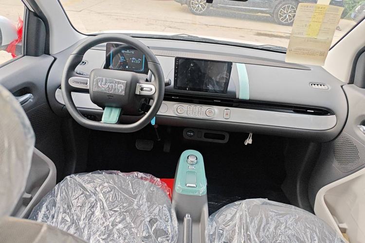 Used Changan Lumin 2025 205km Refreshing Edition