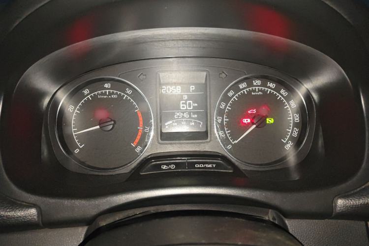 Used Skoda Fabia 2014 1.6L Automatic Sport Edition
