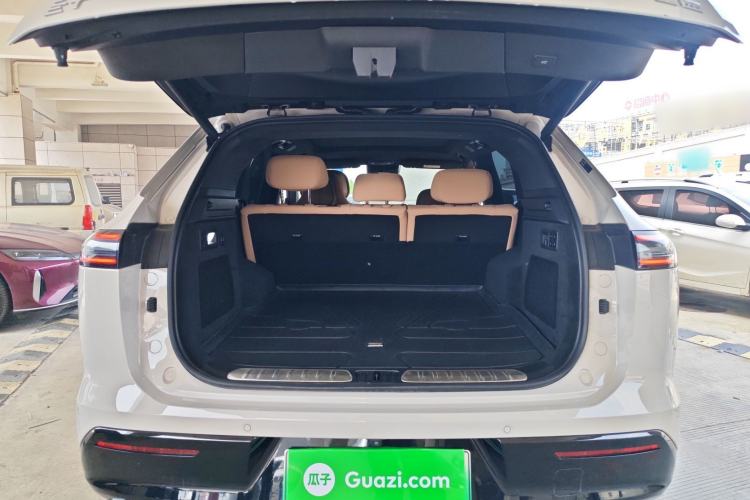 Used EXEED Star Era ET 2024 Extended-Range 240 Ultra All-Wheel Drive Trunk